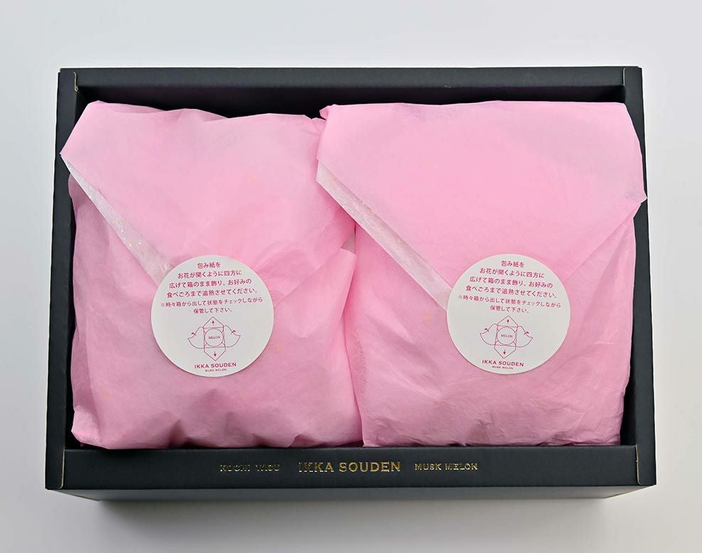 【特選】結婚内祝い 花包みマスクメロン2玉箱入り2.8kg以上